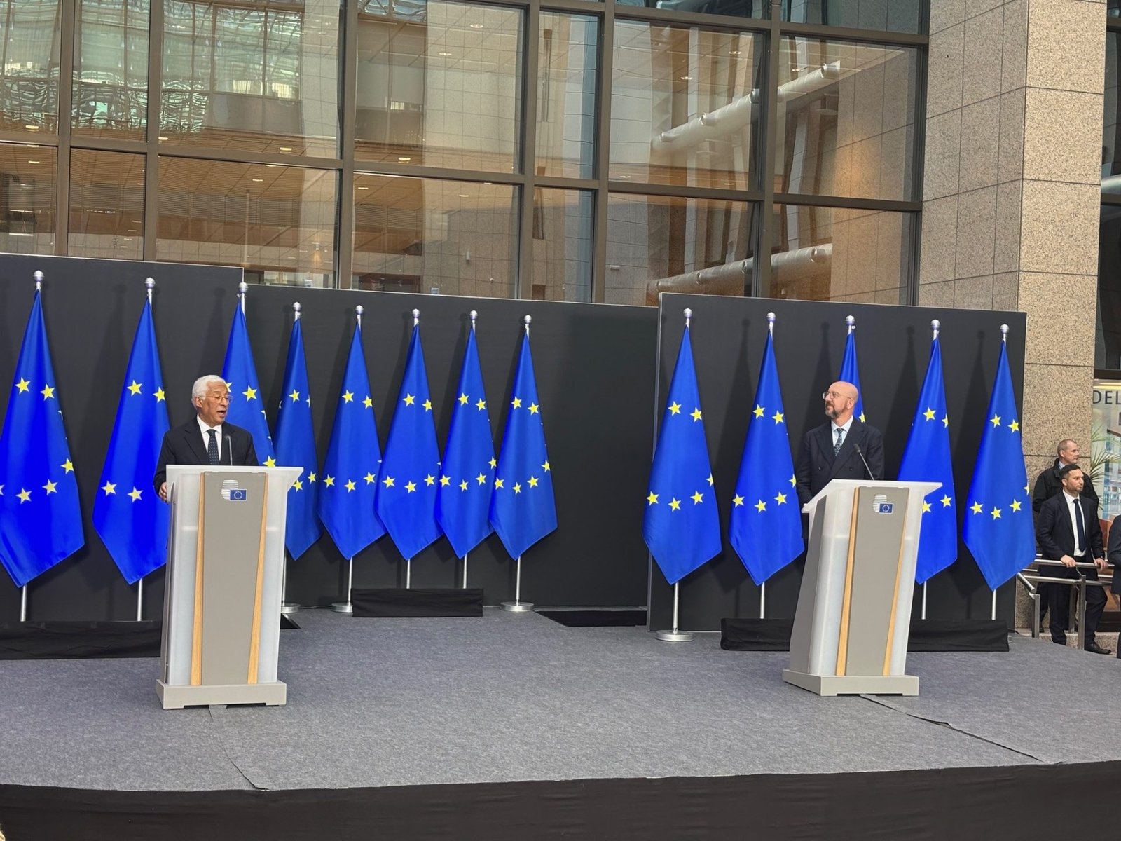 Costa Reflects on Portugal’s Political History to Advocate for a United Europe at the European Council