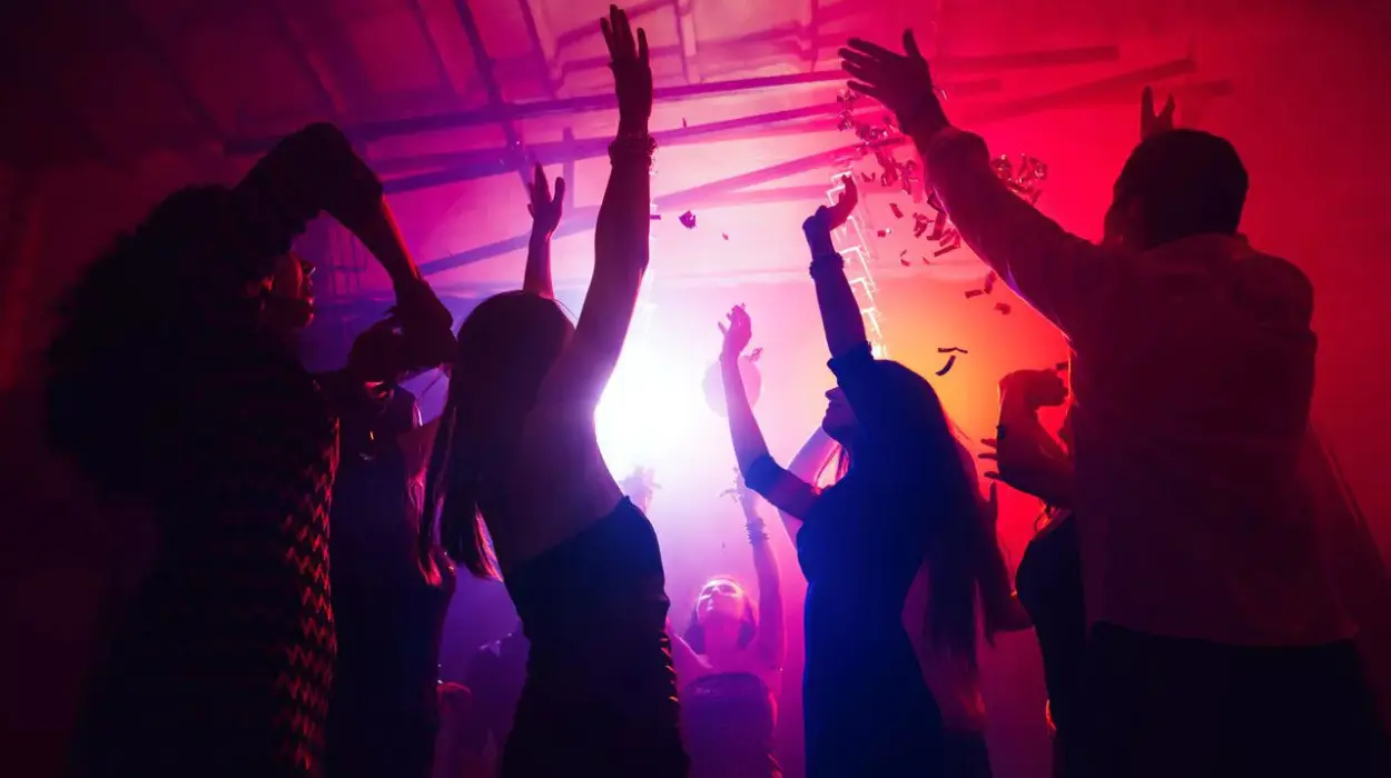 Eleven Women Drugged in Kortrijk: Lawyer Jan Leysen Advocates for Victims Following Arrests