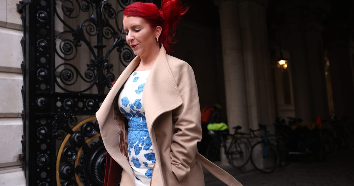 Louise Haigh Resigns as UK Transport Secretary Following Stolen Phone Controversy