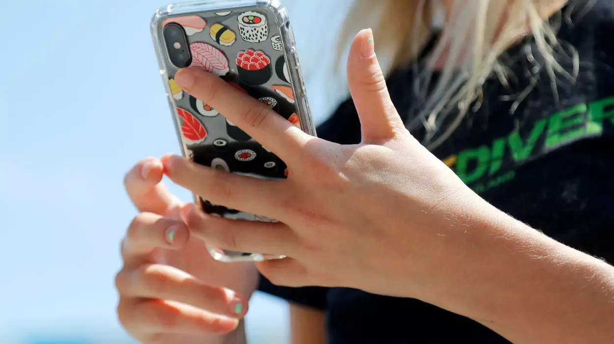 Meta Proposes Online Teen Protection Plan to EU Commission