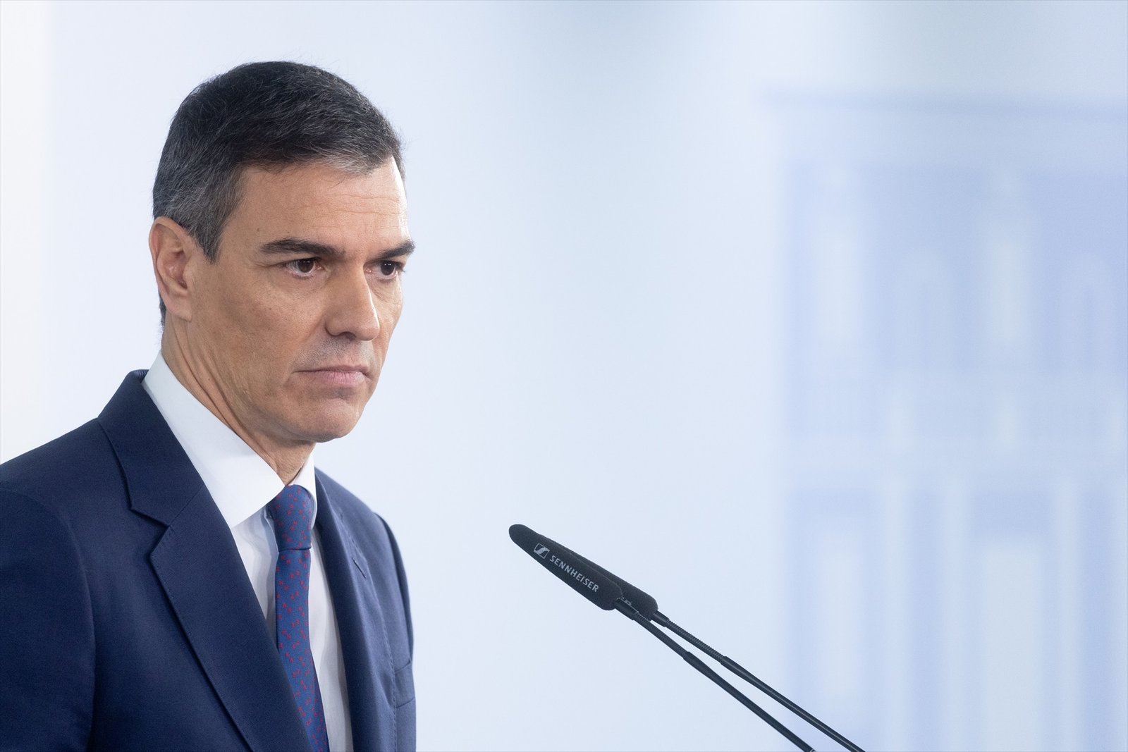 Pedro Sánchez Approves Fitto’s Appointment to the European Commission
