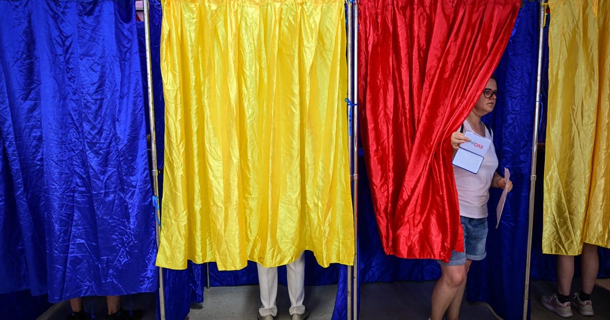 Romania’s Security Officials Confirm Election Cyberattacks, Call for TikTok Investigation