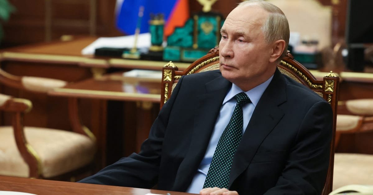 Russia Lowers Nuclear Strike Threshold Against NATO Members and Ukraine