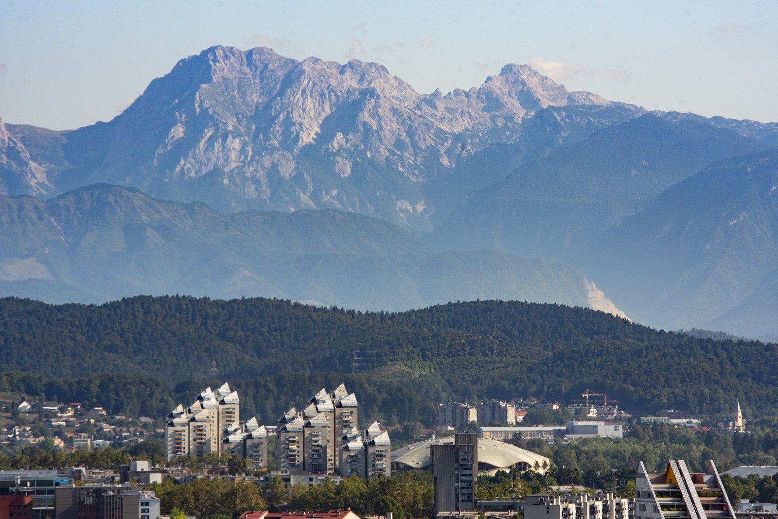 Slovenia Transfers Presidency of EU Strategy for the Alpine Region to Austria and Liechtenstein
