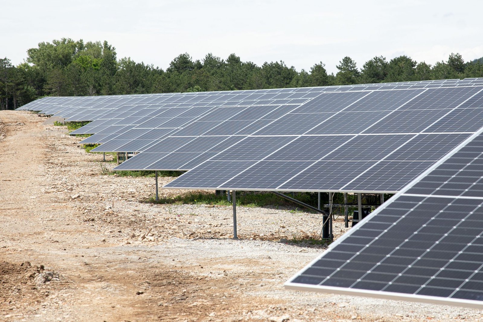Slovenia Warned Over Delays in Updating National Energy and Climate Plan