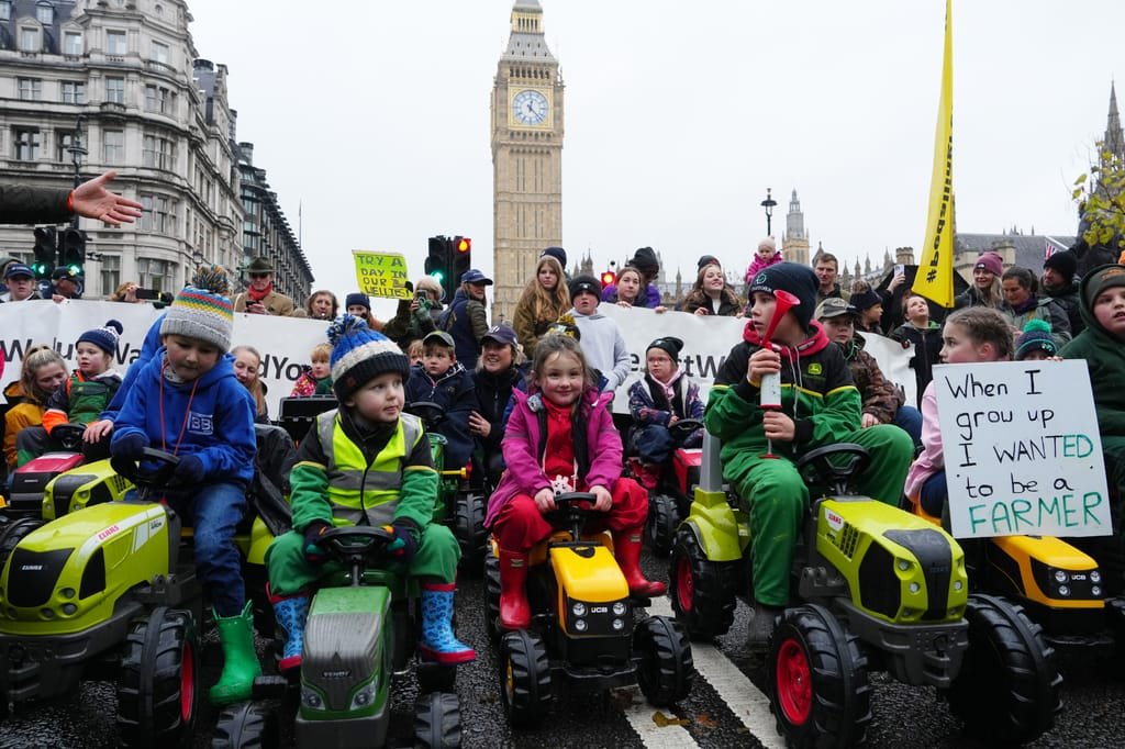 “Tears and Tractors: British Farmers’ Fury Towards Labour”