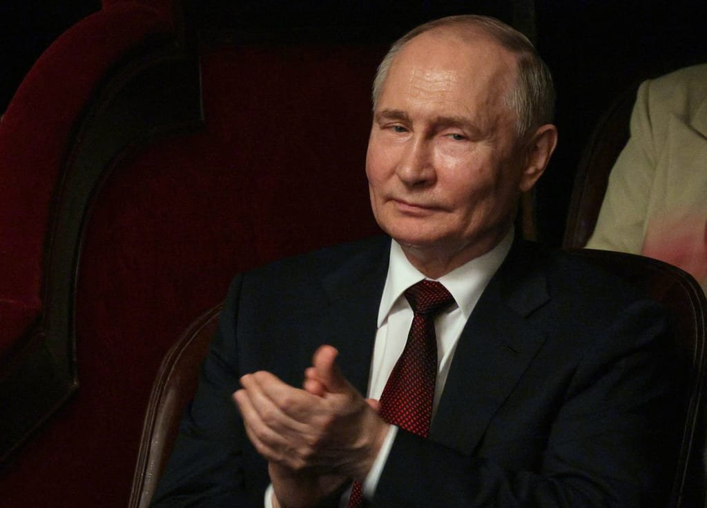 UK Imposes New Sanctions on Putin’s Secret Shipping Network
