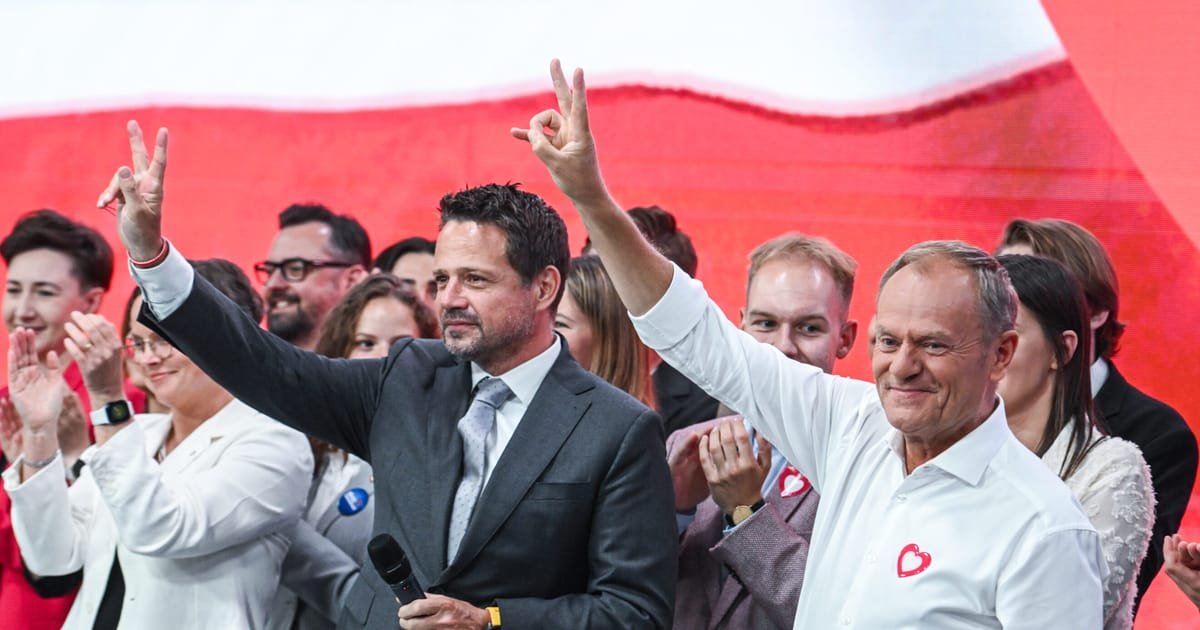 Warsaw Mayor Trzaskowski Wins Presidential Primary for Tusk’s Party