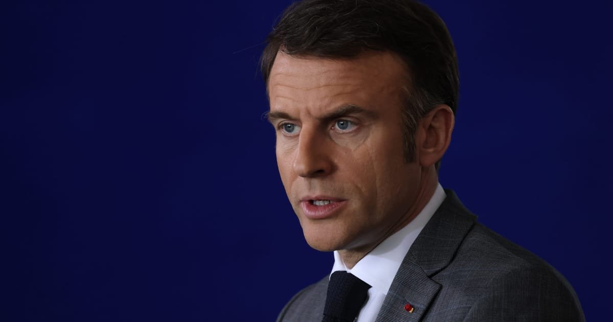 Budget : Emmanuel Macron souhaite le dépôt d’une loi spéciale pour la mi-décembre