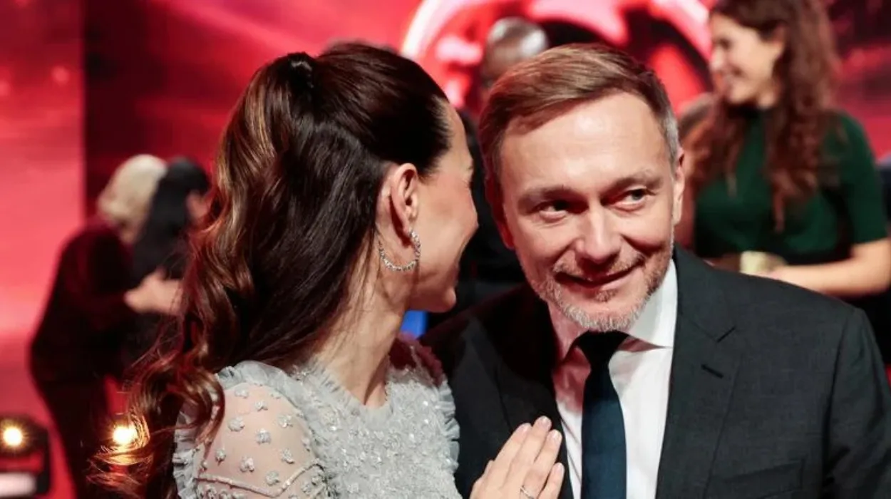 Christian Lindner Donates €2,000 at “A Heart for Children” Gala