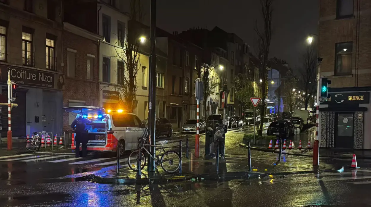 “Fatal Shooting Near Aumale Metro in Anderlecht: One Dead, Rudi Vervoort Issues Statement”