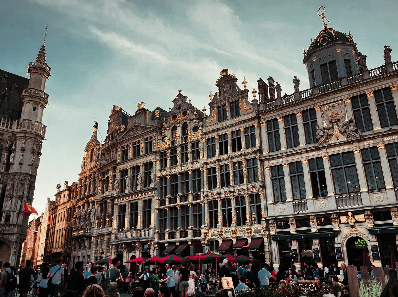 Iconic Landmarks to Discover in Brussels on a Relaxed Sunday