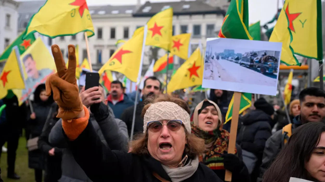 Kurdish March in Ghent: Mayor Mathias De Clercq Addresses Ethnic Tensions