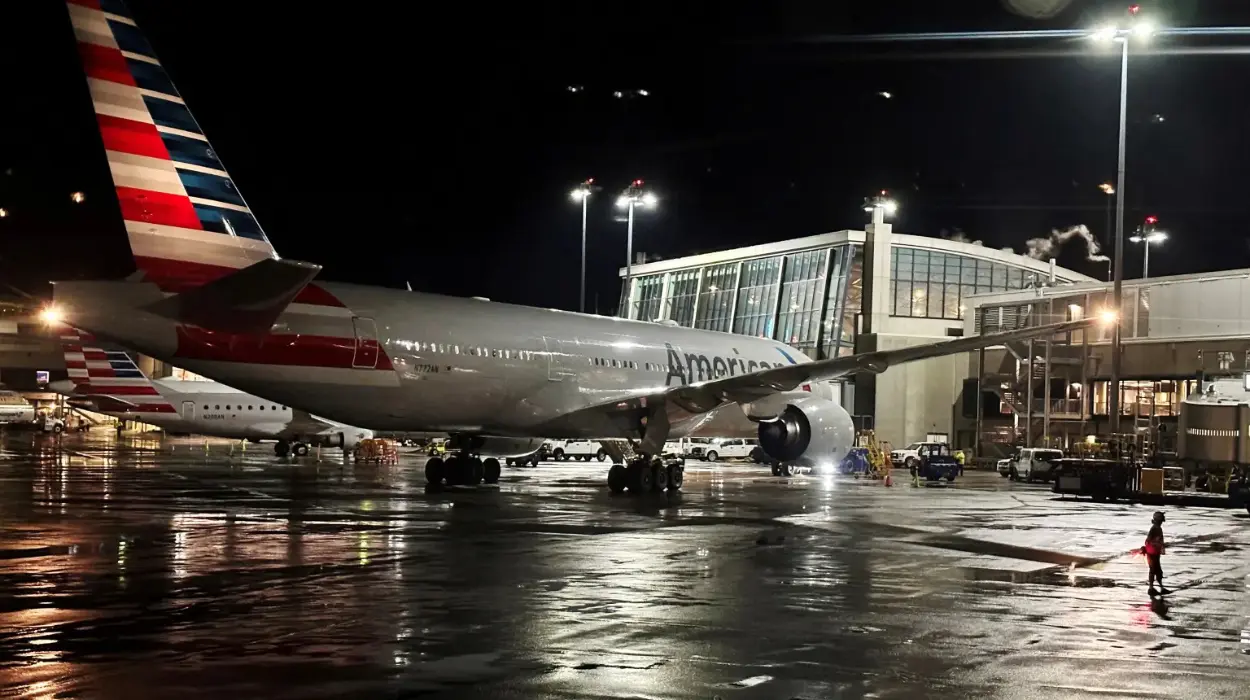 Nationwide Grounding of US Airlines Flights on Christmas Eve