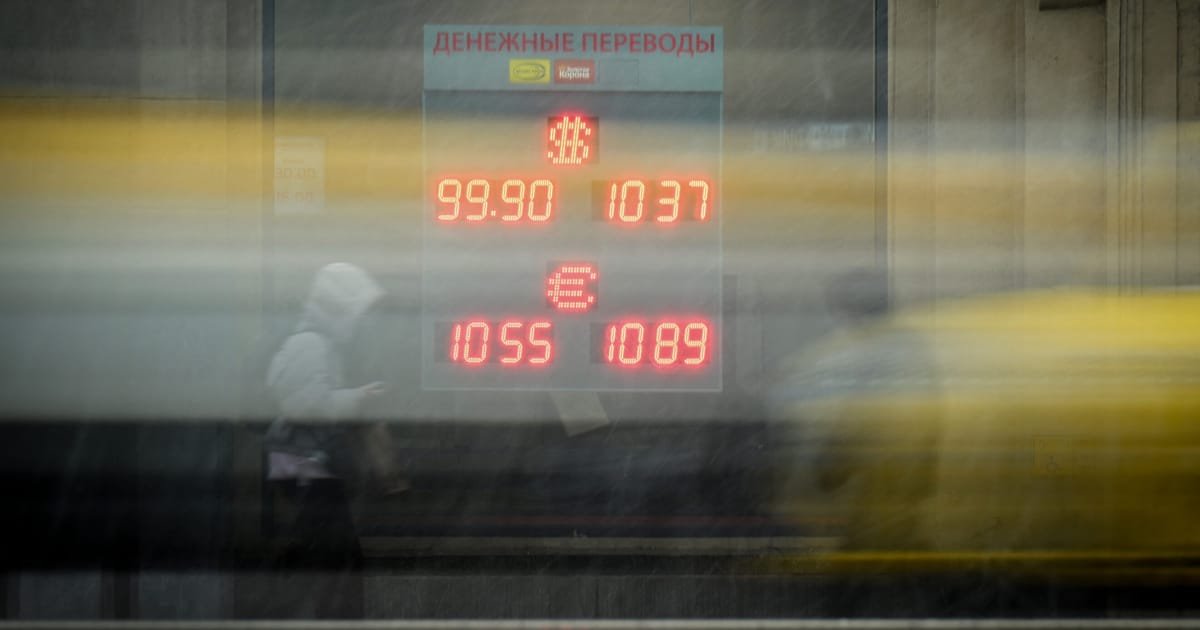 Putin Adjusts Ruble Policy to Maintain Russian Gas Supplies to EU