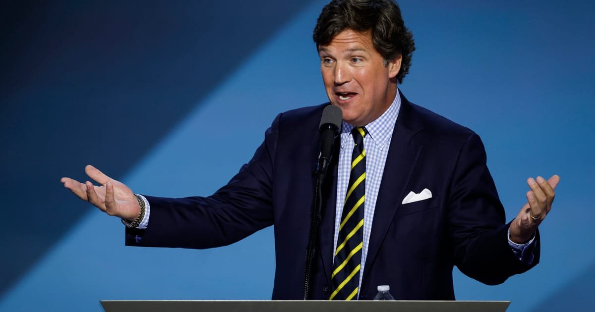 Tucker Carlson Visits Russia to Interview Foreign Minister Sergei Lavrov