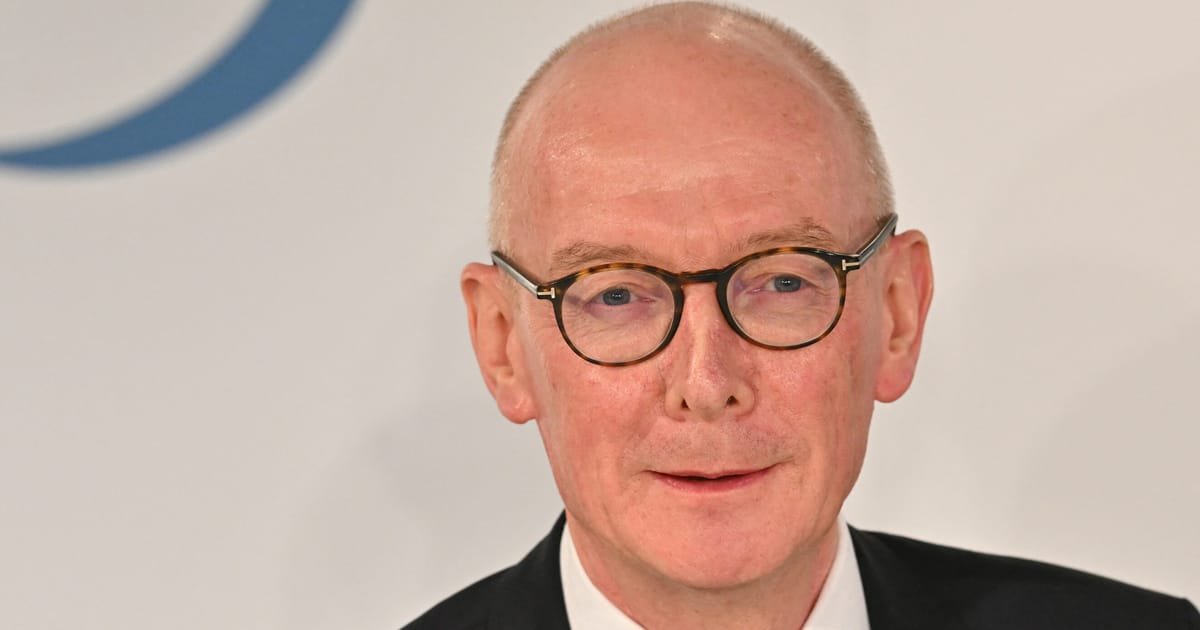 UK Vows Prompt Decision on Proscribed Syrian Group
