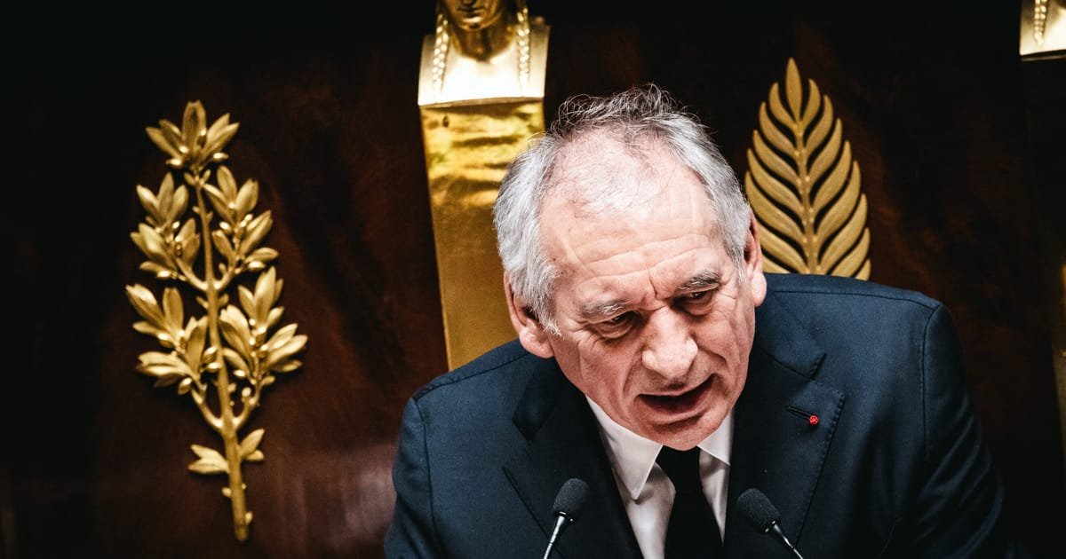 Bayrou Gains Time with Gesture Toward Socialists in France