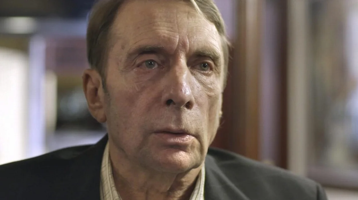 Belgian Football Honors the Legacy of Gilbert Van Binst, Who Passes Away at 73