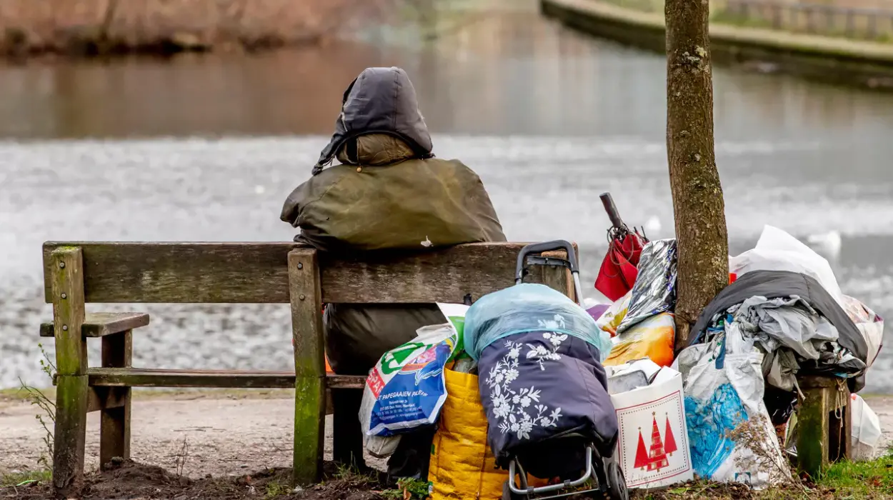 Brussels Initiates Cold Weather Support Plan for Homeless Individuals