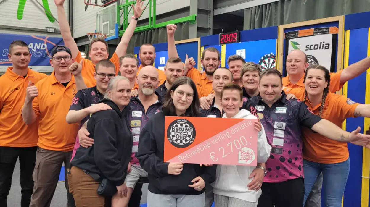 Kevin Orban and Marc Van Ginkel Break Darts Record in Brecht