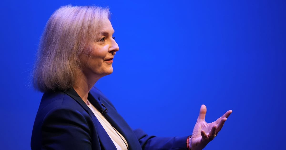 Liz Truss Considers Legal Action Against Keir Starmer Over “Blew Up Britain” Remark