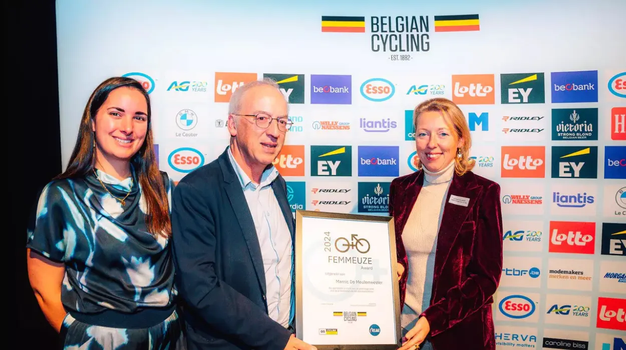 Marnic De Meulemeester Honored by Belgian Cycling Federation