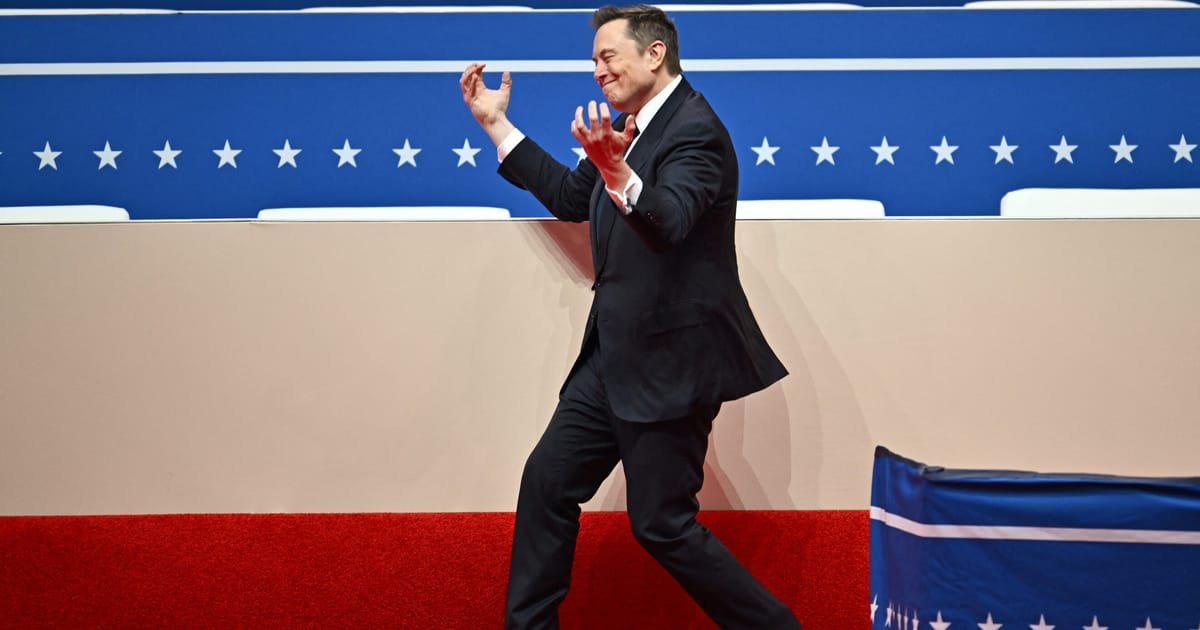 Musk Mocks Trump’s €500B AI Mega Plan