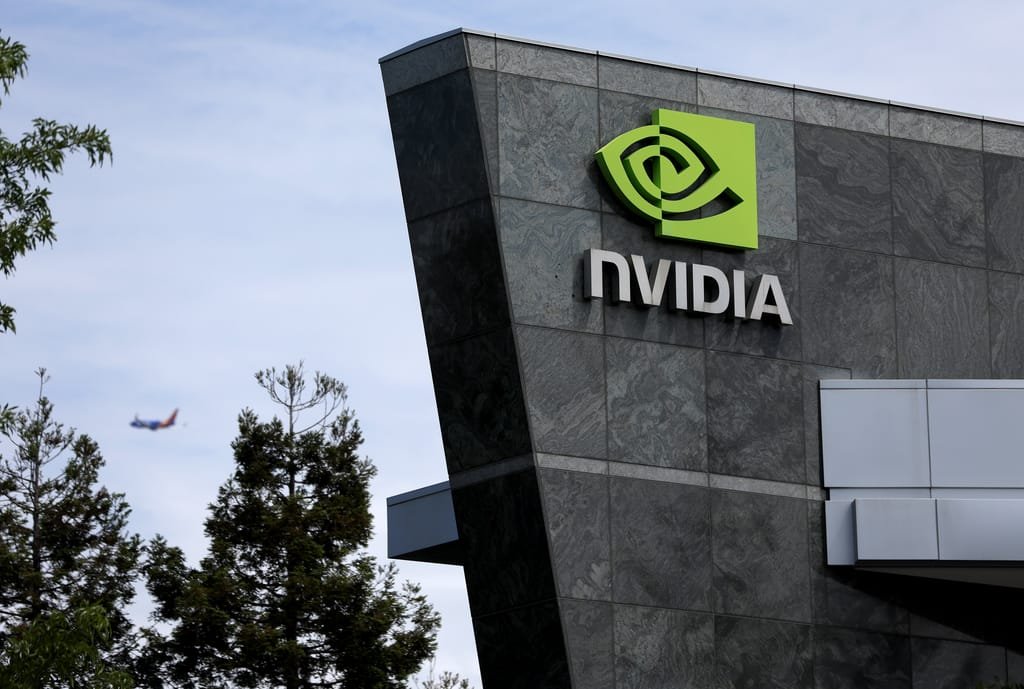 Poland Expresses Outrage Over U.S. Ban on AI Chip Exports
