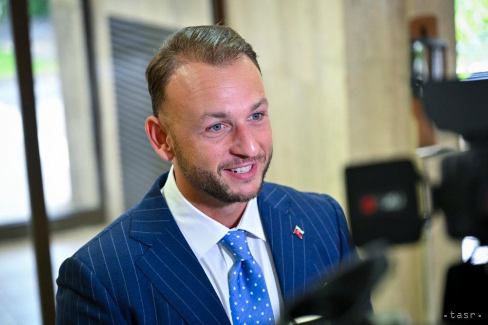 Slovak Interior Minister: Zelensky Should Pursue Peace Rather Than Aggression Towards Neighbors