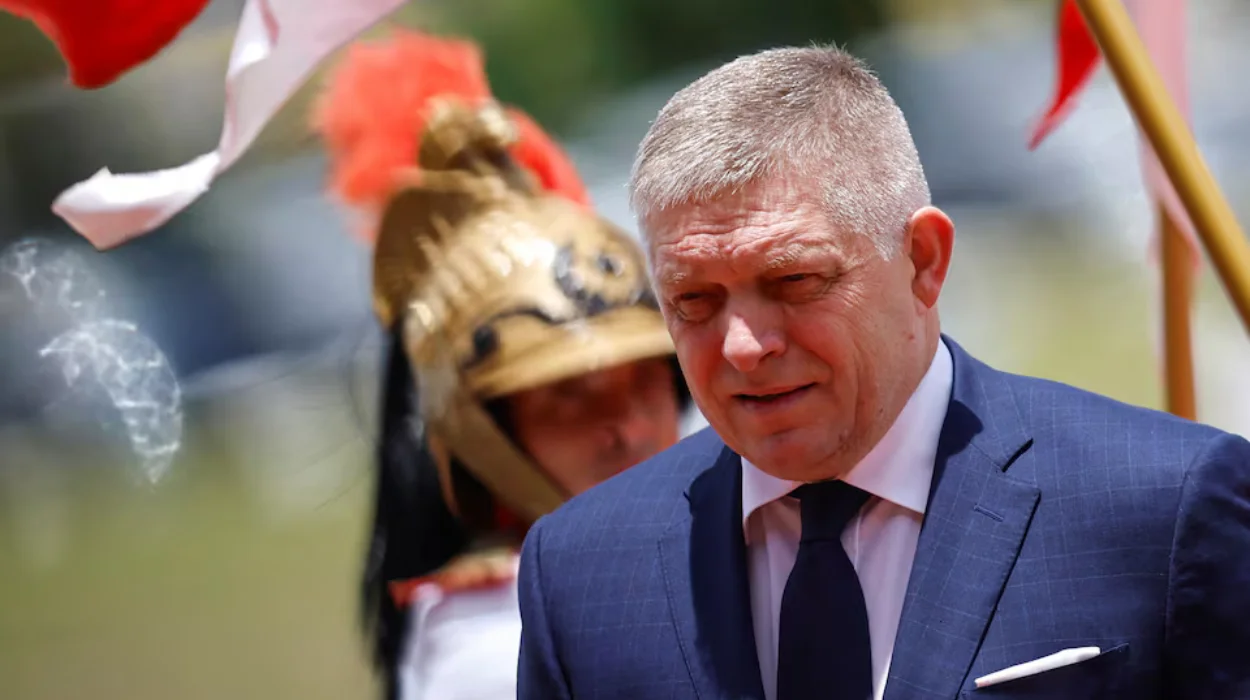 Slovak PM Fico to Discuss Russian Gas Halt with EU Commission