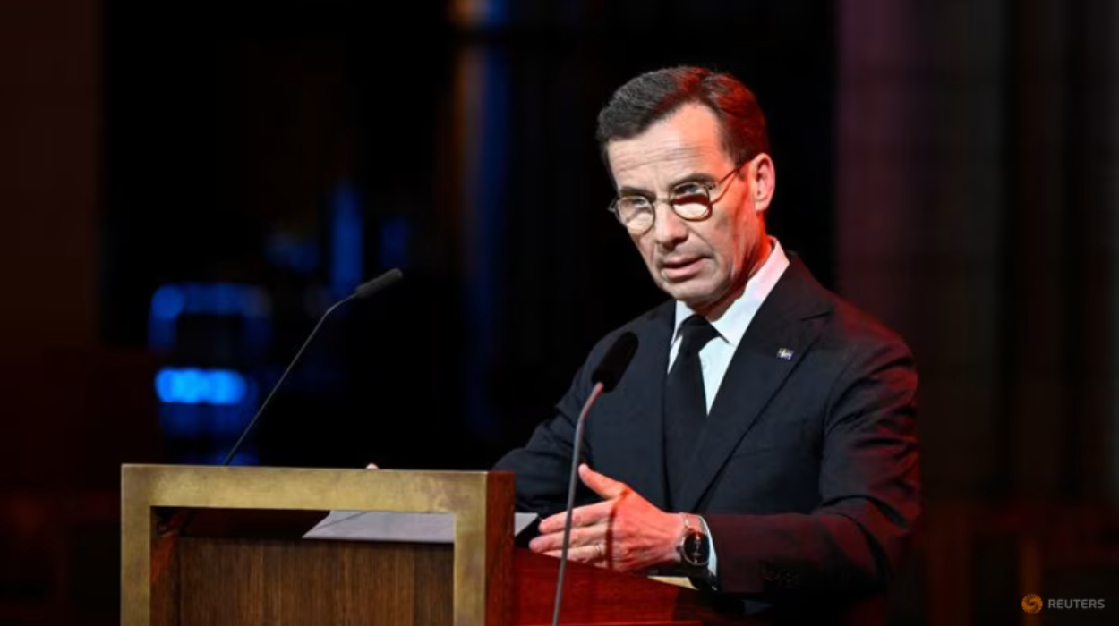 Swedish PM Kristersson Unveils EU Proposal for Migration Return Centers