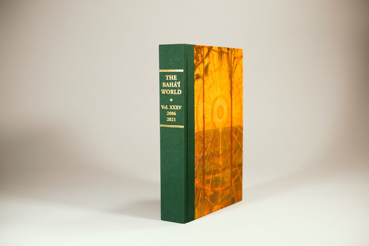 The Bahá’í World: Renewing Vision and Unity for a New Era
