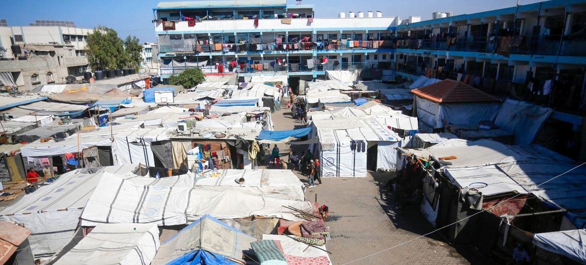 UNRWA Chief Urges Investigation into Attacks on Humanitarian Workers in Gaza