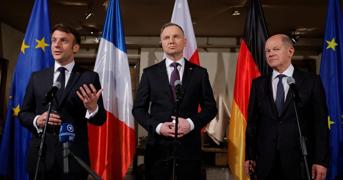 As US Influence Wanes, NATO Rushes to Find New Leader