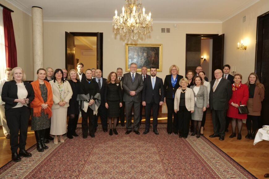 Bulgarian Foreign Minister Urges EU Ambassadors in Sofia to Prioritize Unity