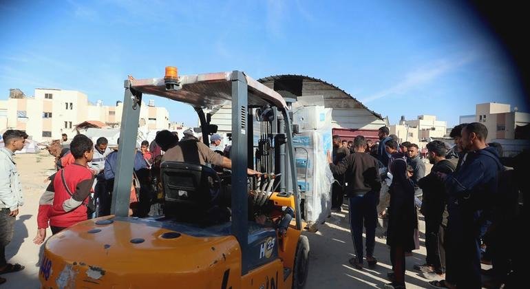 Gaza: 10,000 Aid Trucks Delivered to Enclave Since Ceasefire Started