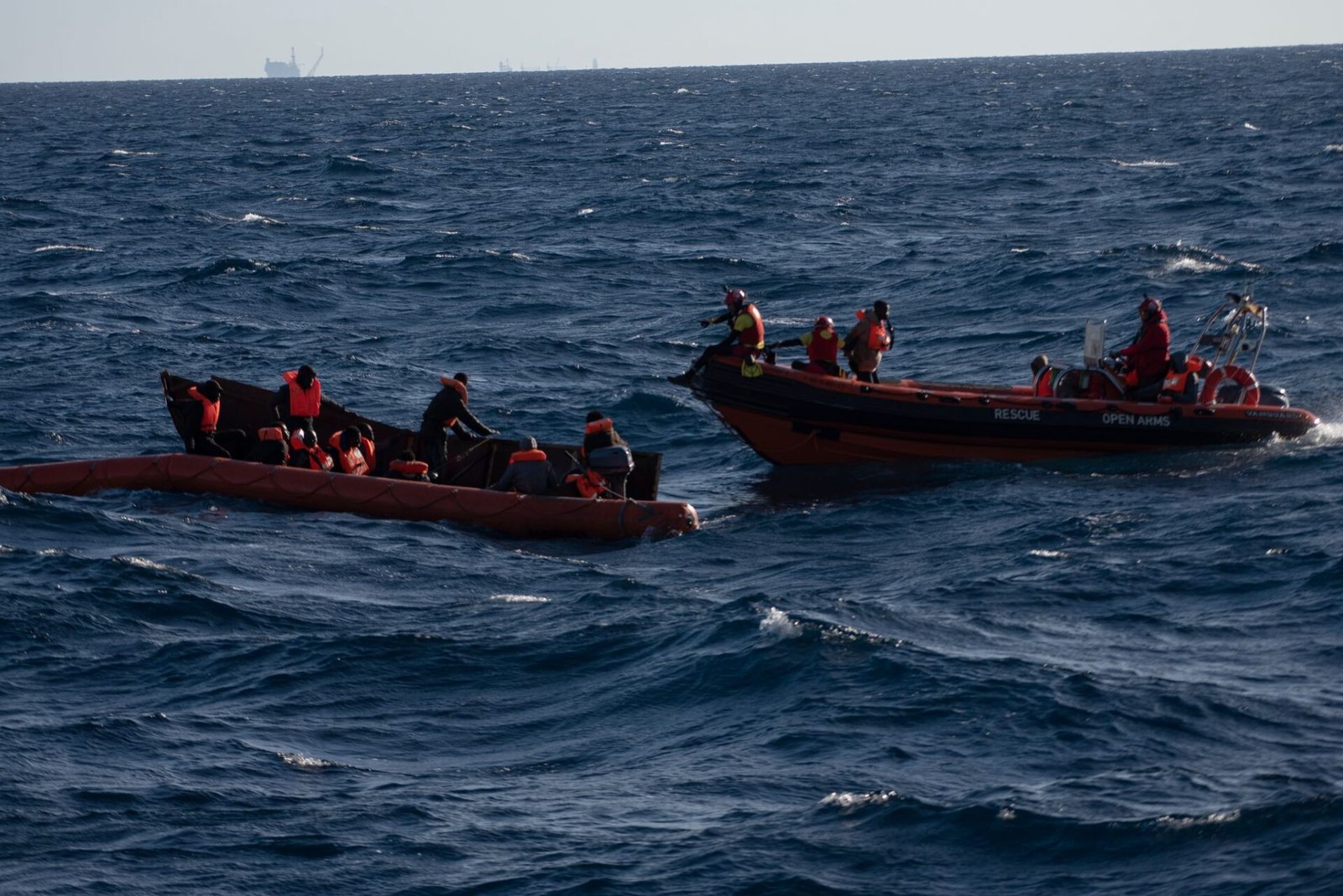 Netherlands Abandons Asylum Plan if EU Measures Fall Short