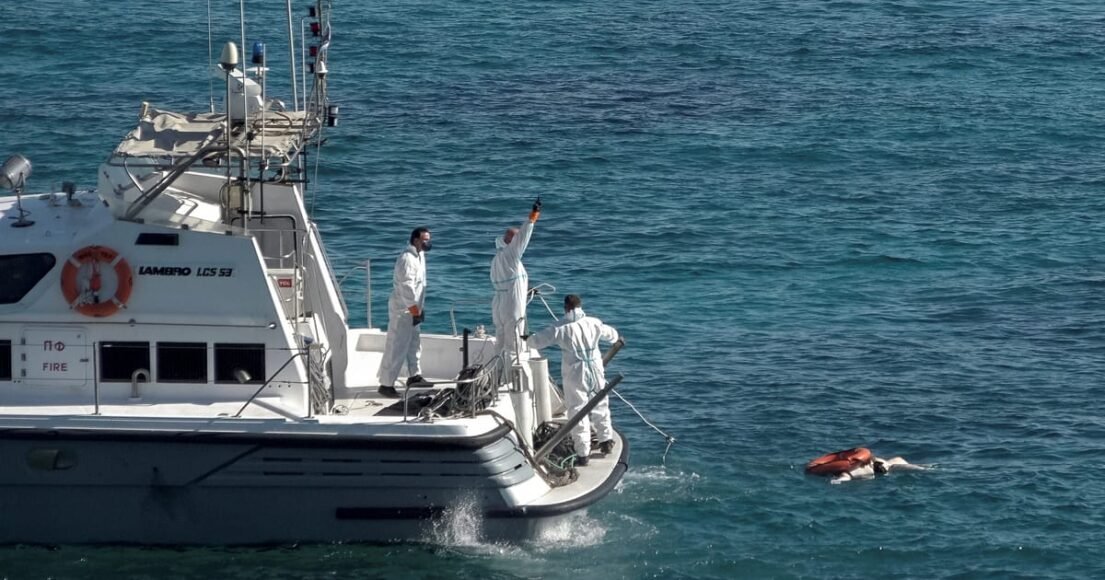 Ombudsman Calls for Greek Coastguard Officers to Be Charged Over Fatal Shipwreck