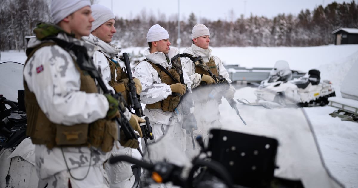 UK and Norway Begin Arctic Defense Pact Talks to Counter Putin