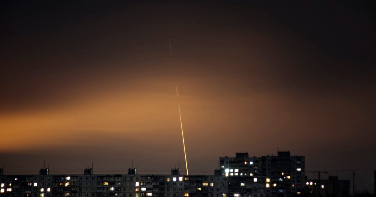 As US Halts Intelligence Sharing, Russia Strikes Zelenskyy’s Hometown, Killing 4