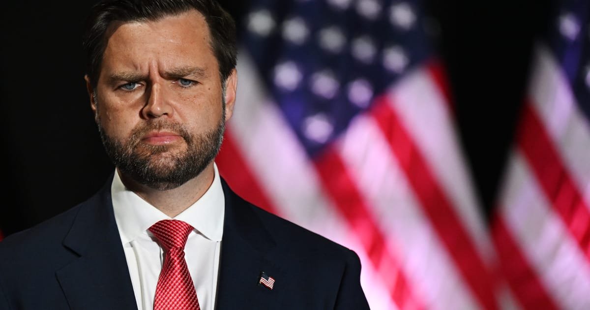 JD Vance Criticizes Starmer and Macron’s Ukraine Peacekeeping Plan