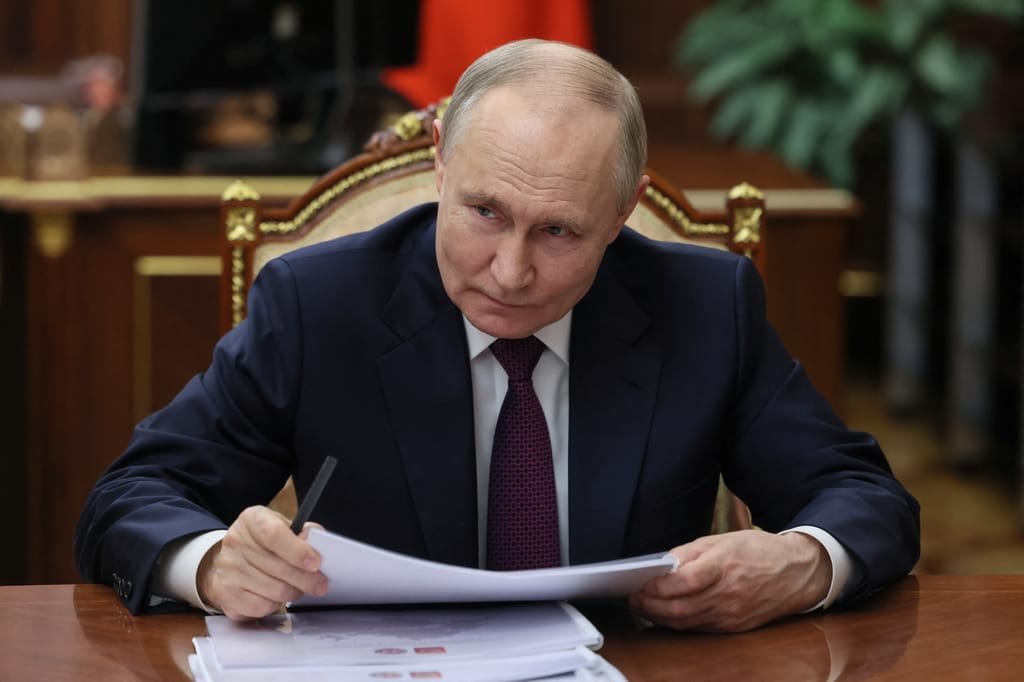 Major Division in EU as Leaders Strike Ukraine Arms Deal — Without Hungary