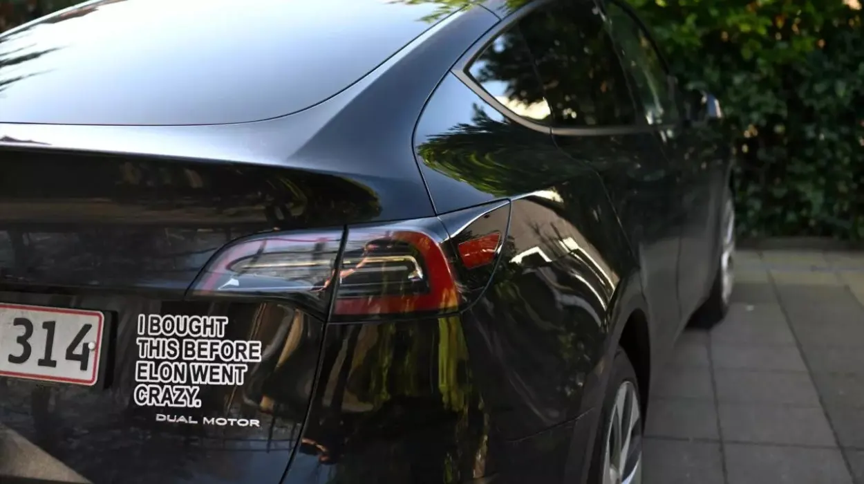 Tesla Sales in the European Union Plunge 49% in Early 2025
