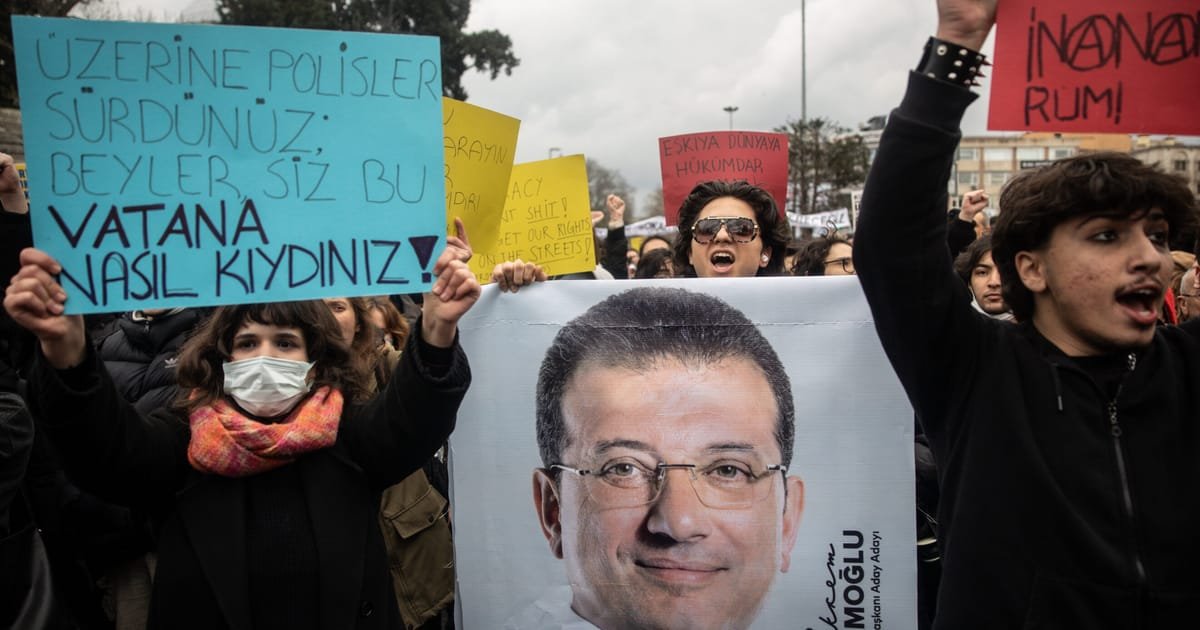 Turkish court sentences Istanbul mayor, Erdoğan’s main political rival, to prison
