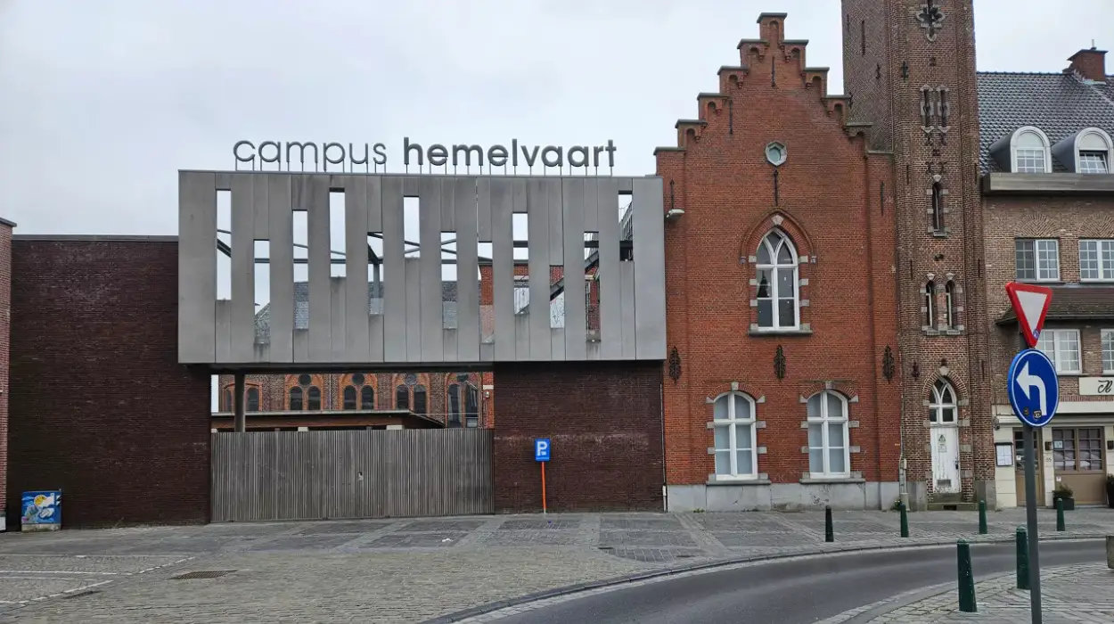 Waregem School Threat: Police Increase Patrols Following Email