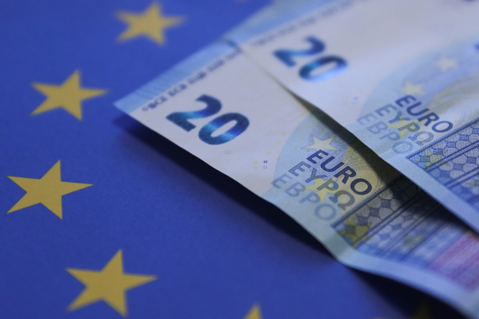 Czech Republic Needs to Speed Up Subsidy Utilization to Avoid Losing EU Funds