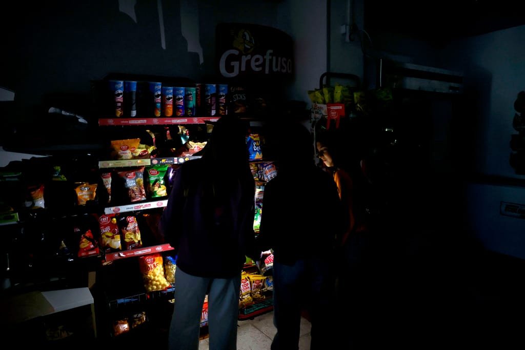 Mysterious Power Outage Caused by Electrical Disruption, Says Spanish PM Sánchez