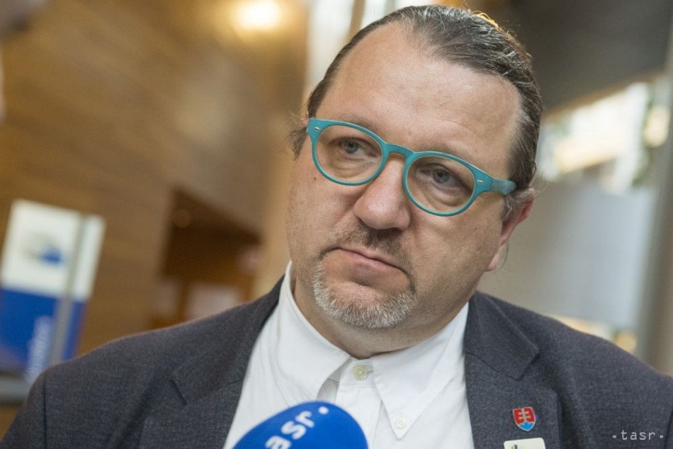 Slovak National Council Delegation in Warsaw Highlights the Significance of Nuclear Energy for the EU