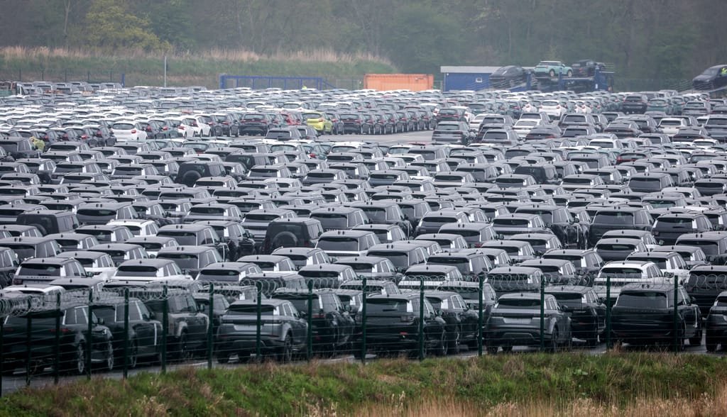 UK Seeks Exemptions for Cars and Pharmaceuticals in US Trade Deal, Reeves Confirms